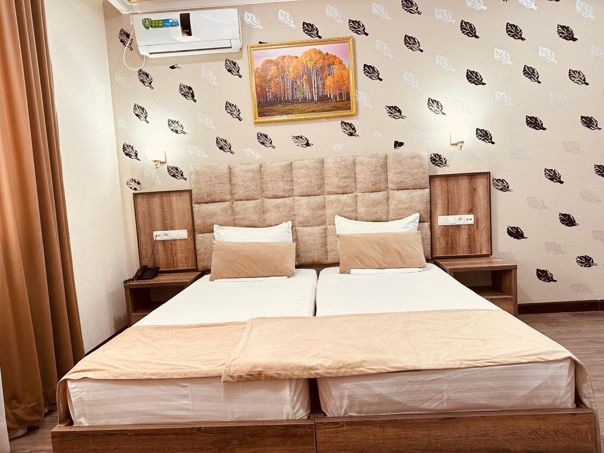 Hotel Grand Art Tashkent Esterno foto