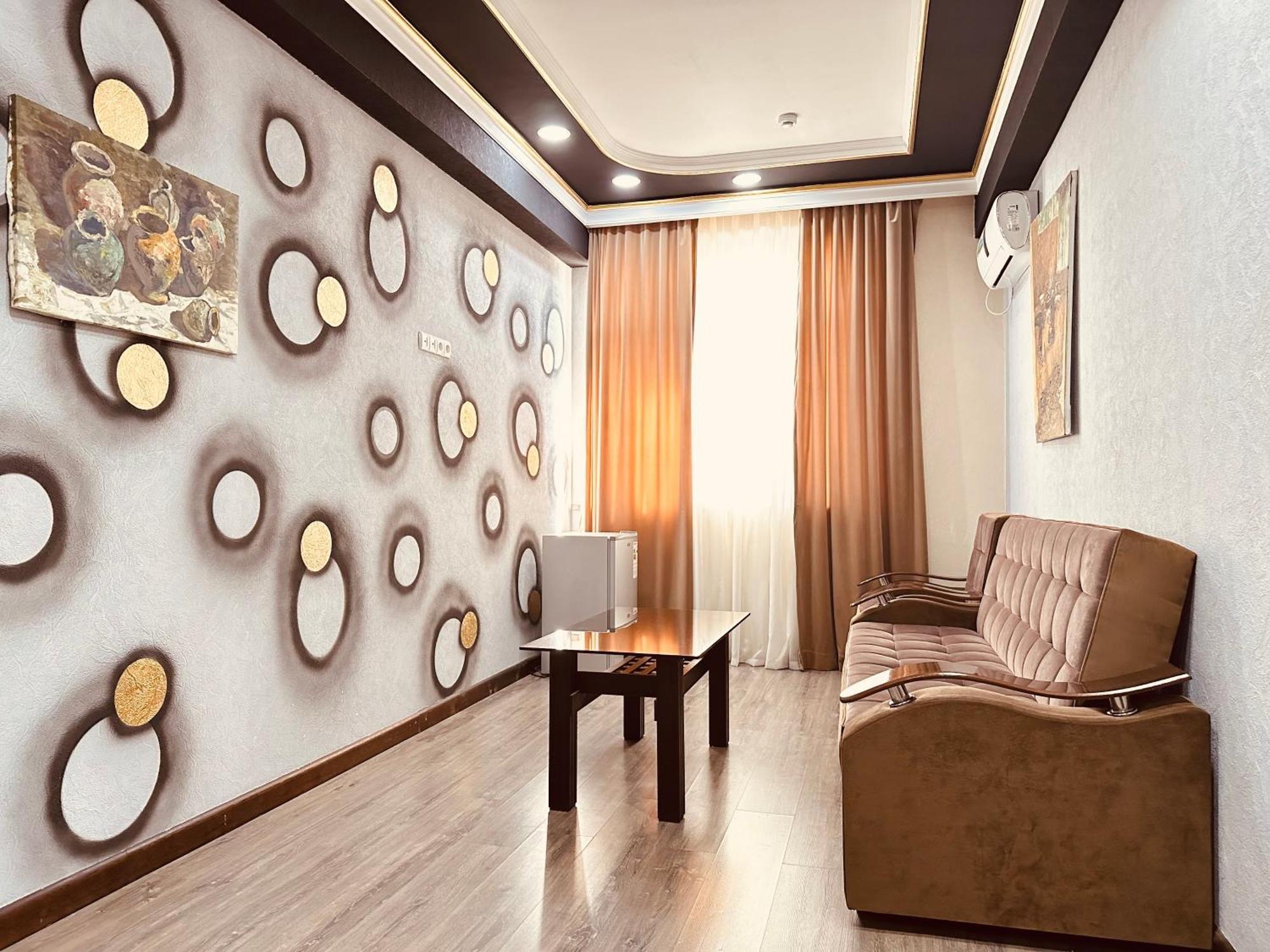 Hotel Grand Art Tashkent Esterno foto